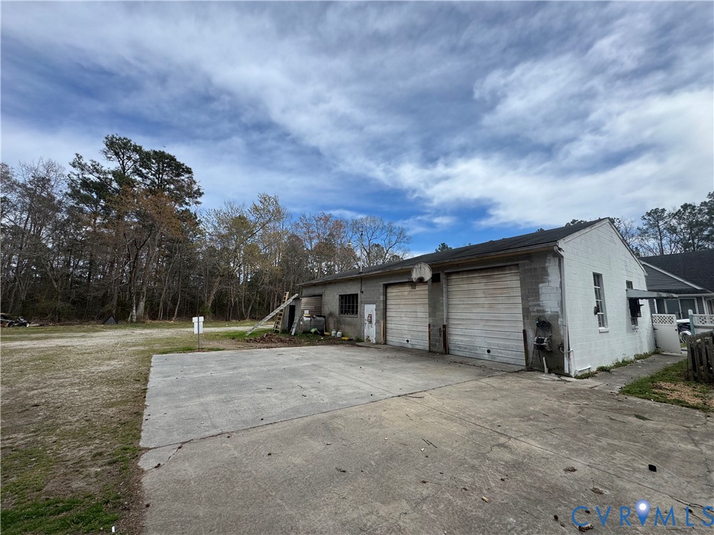 13300 Bradley Bridge Road Chester, VA 23831 - Photo 4 of 4