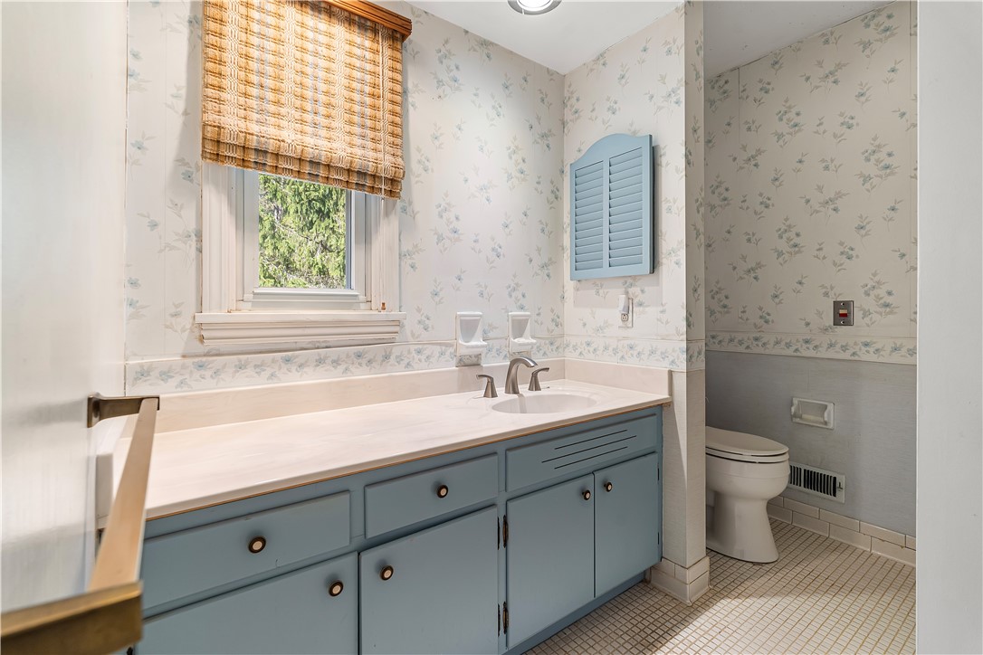 2408 Rush Mendon Road Honeoye Falls, NY 14472 - Photo 28 of 38