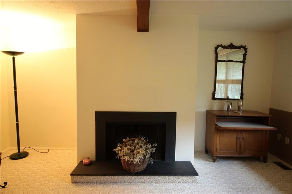 277 Quail Run Road Venetia, PA 15367 - Photo 6 of 25