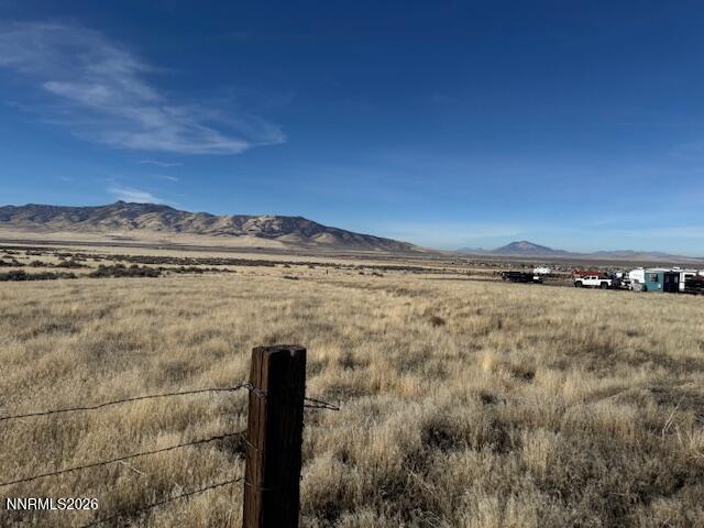 13430 Grass Valley Road Winnemucca, NV 89445 - Photo 3 of 8 a view of a pathway with a building in the background