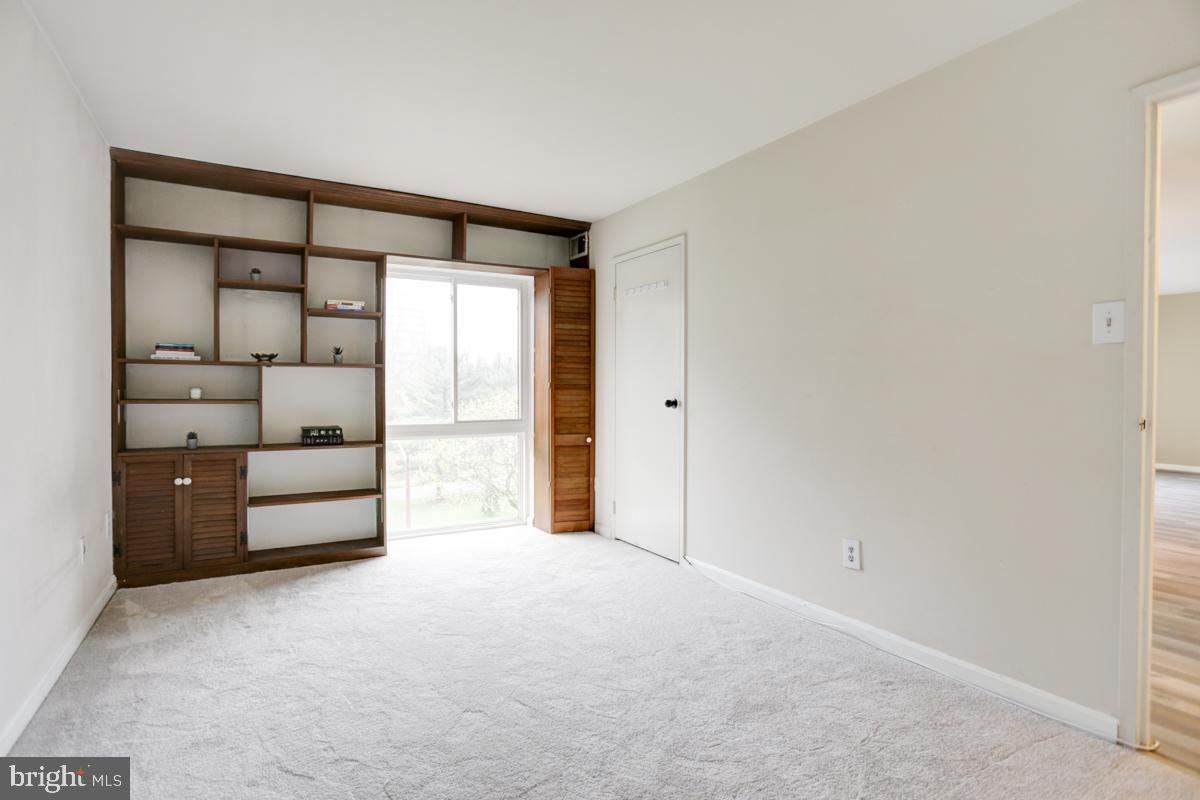 6139 Edsall Road, Unit I Alexandria, VA 22304 - Photo 19 of 26 Custom built-ins and extra storage closet