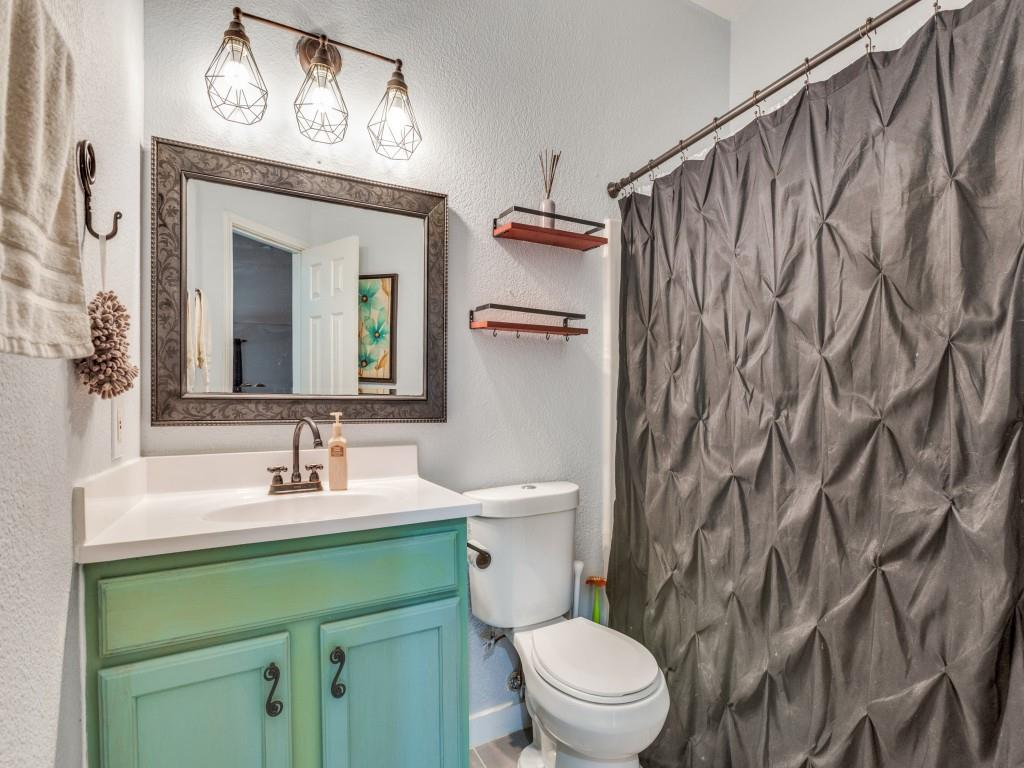 13628 Cherokee Ranch Road Fort Worth, TX 76262 - Photo 27 of 38