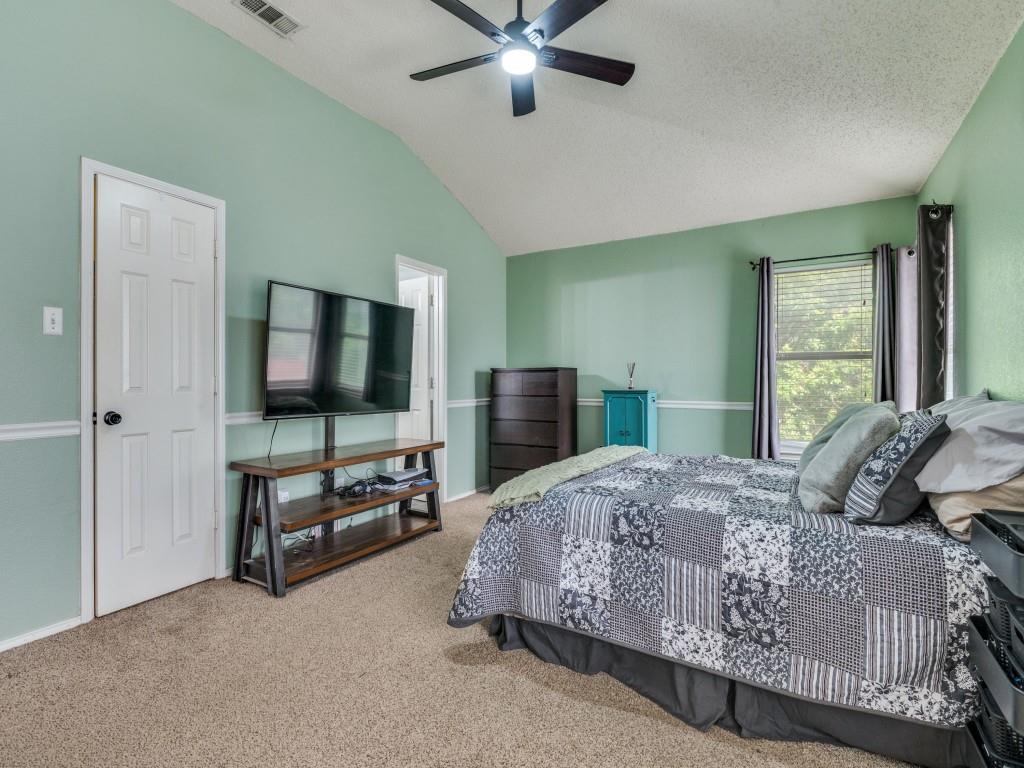 13628 Cherokee Ranch Road Fort Worth, TX 76262 - Photo 29 of 38