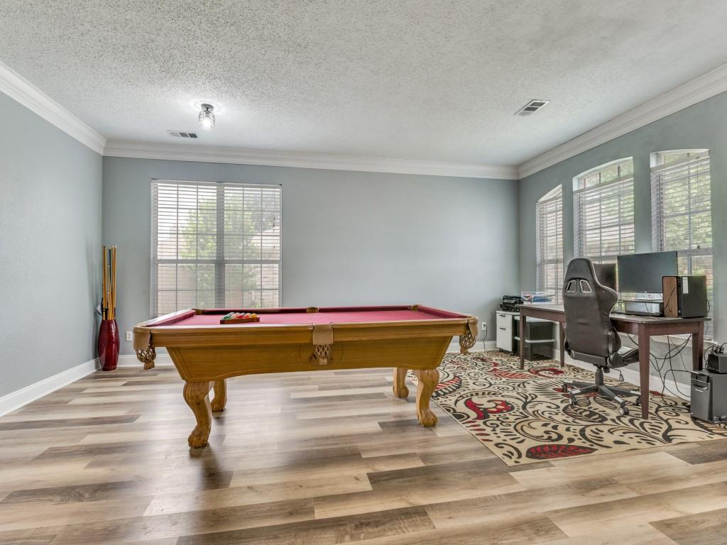 13628 Cherokee Ranch Road Fort Worth, TX 76262 - Photo 7 of 38