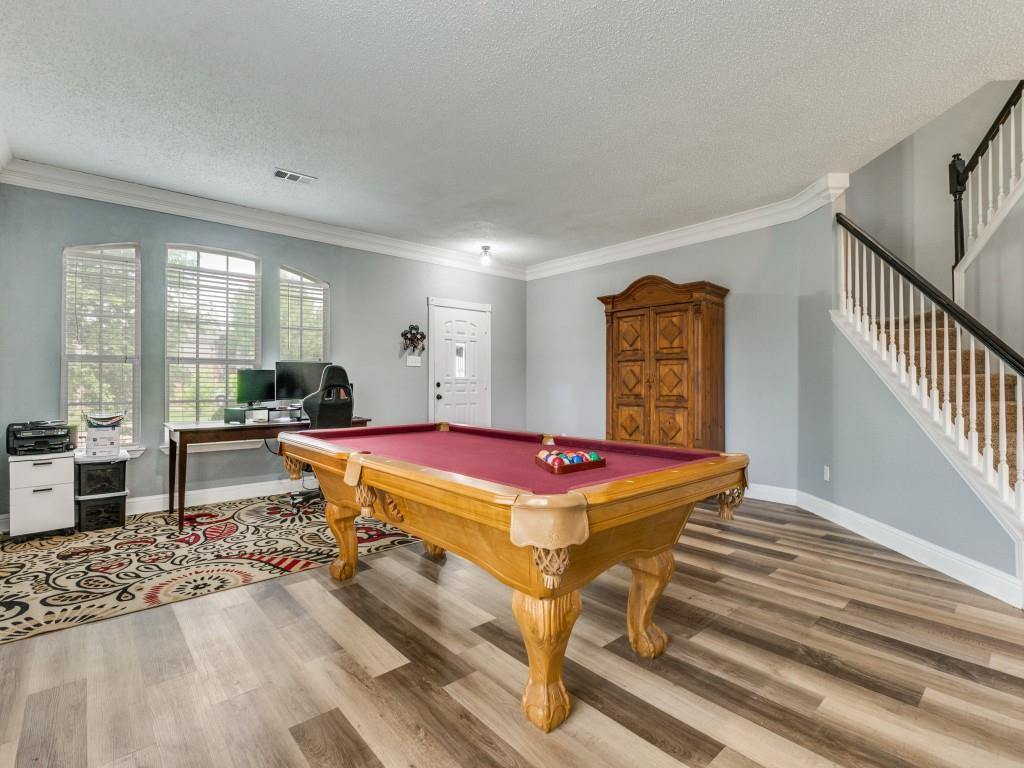 13628 Cherokee Ranch Road Fort Worth, TX 76262 - Photo 8 of 38