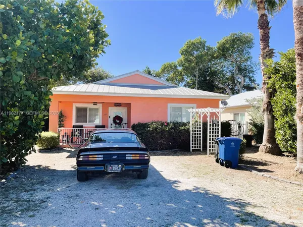 $779,999 | 29 Bass Avenue, Key Largo, FL 33037