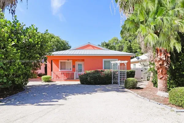 $779,999 | 29 Bass Avenue, Key Largo, FL 33037