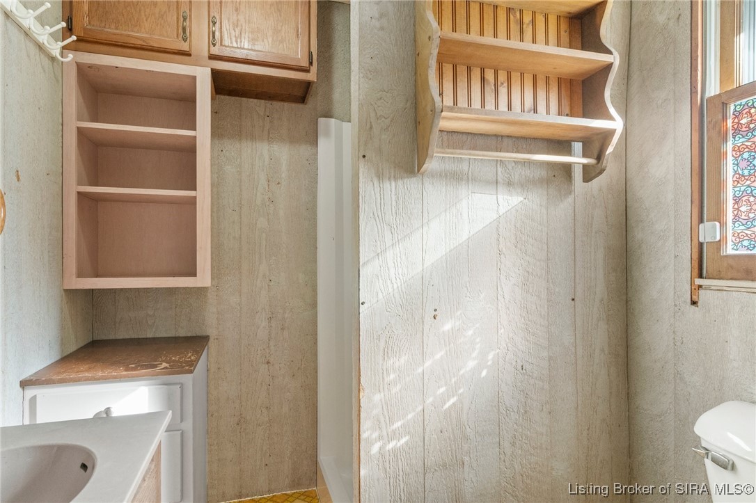 217 East Booe Road Austin, IN 47102 - Photo 11 of 24 Gallery Image 11