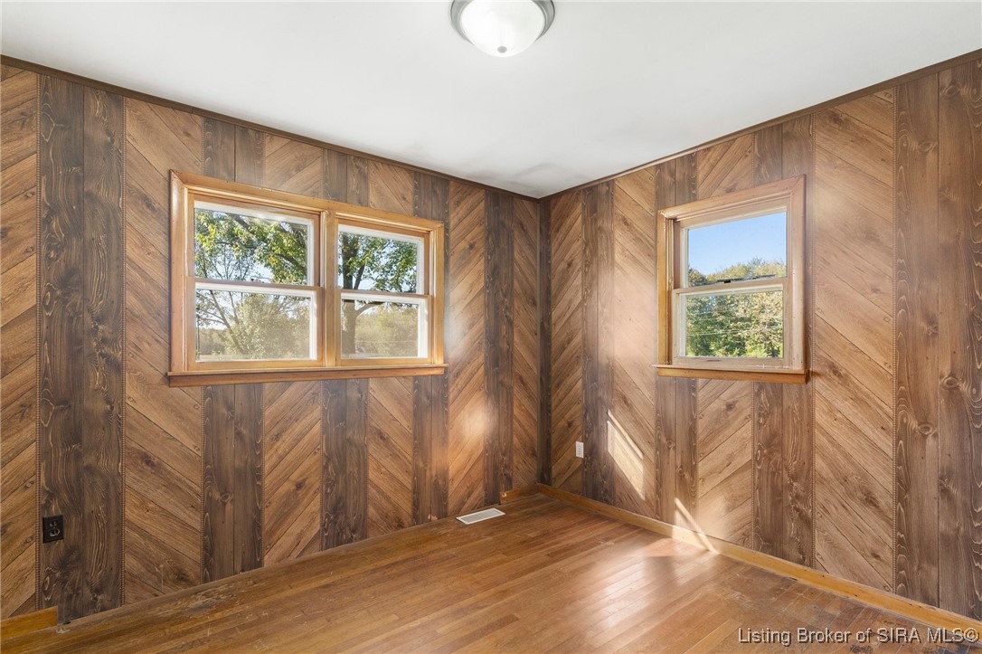 217 East Booe Road Austin, IN 47102 - Photo 21 of 24 Gallery Image 21