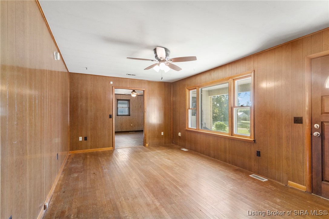 217 East Booe Road Austin, IN 47102 - Photo 23 of 24 Gallery Image 23