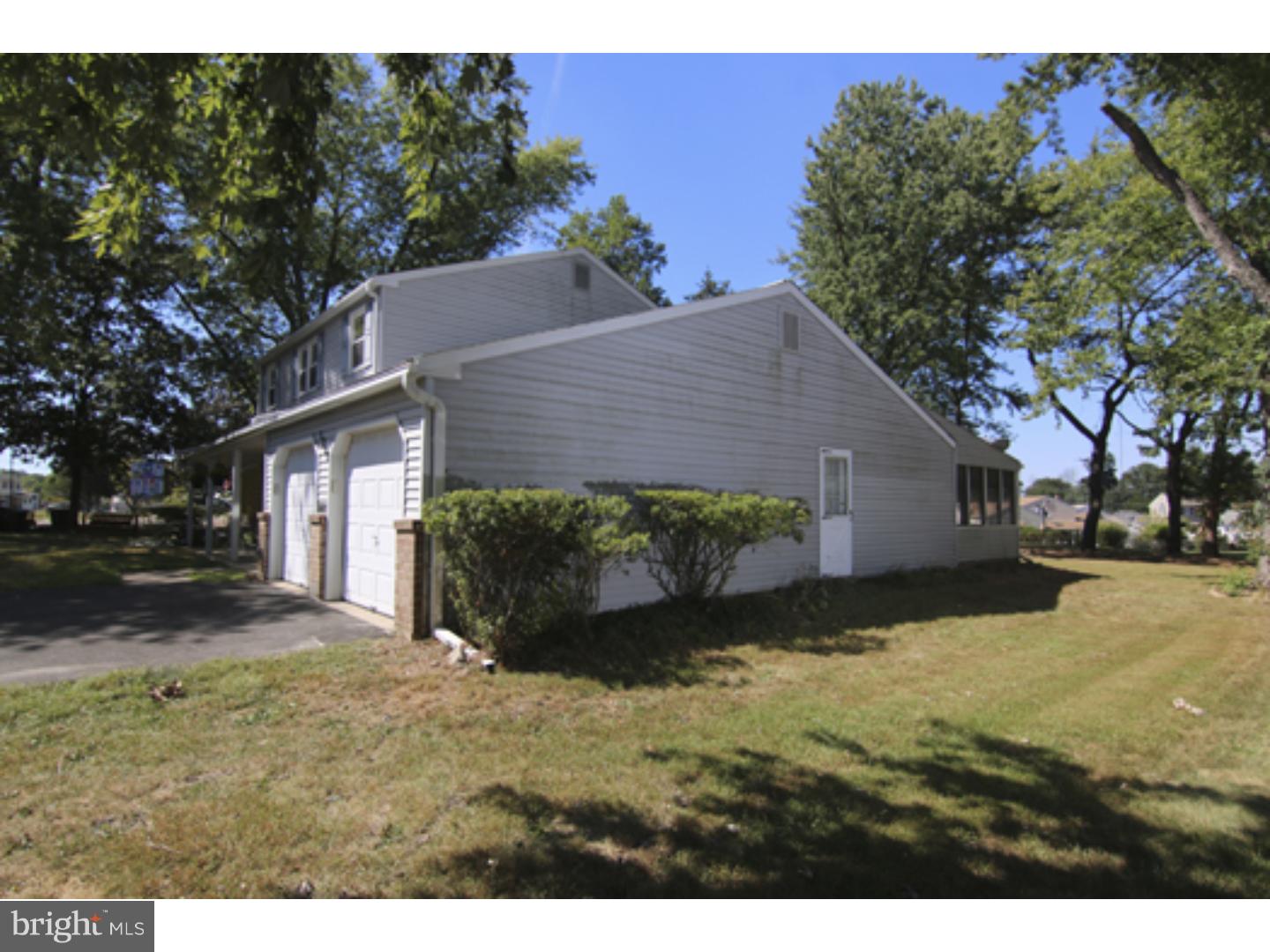 1208 Weber Road Warminster, PA 18974 - Photo 21 of 23 Side Yard