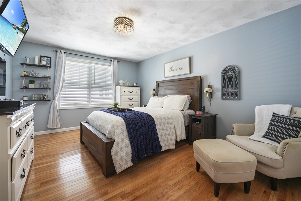 242 Tuttle Street Fall River, MA 02724 - Photo 16 of 27 Gallery Image 16