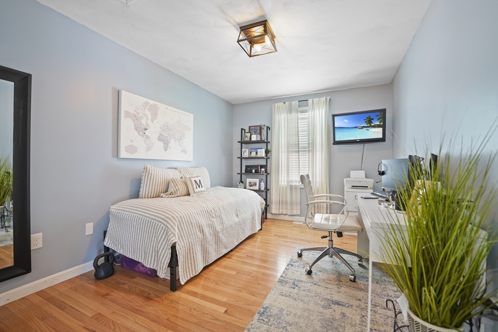 242 Tuttle Street Fall River, MA 02724 - Photo 18 of 27 Gallery Image 18