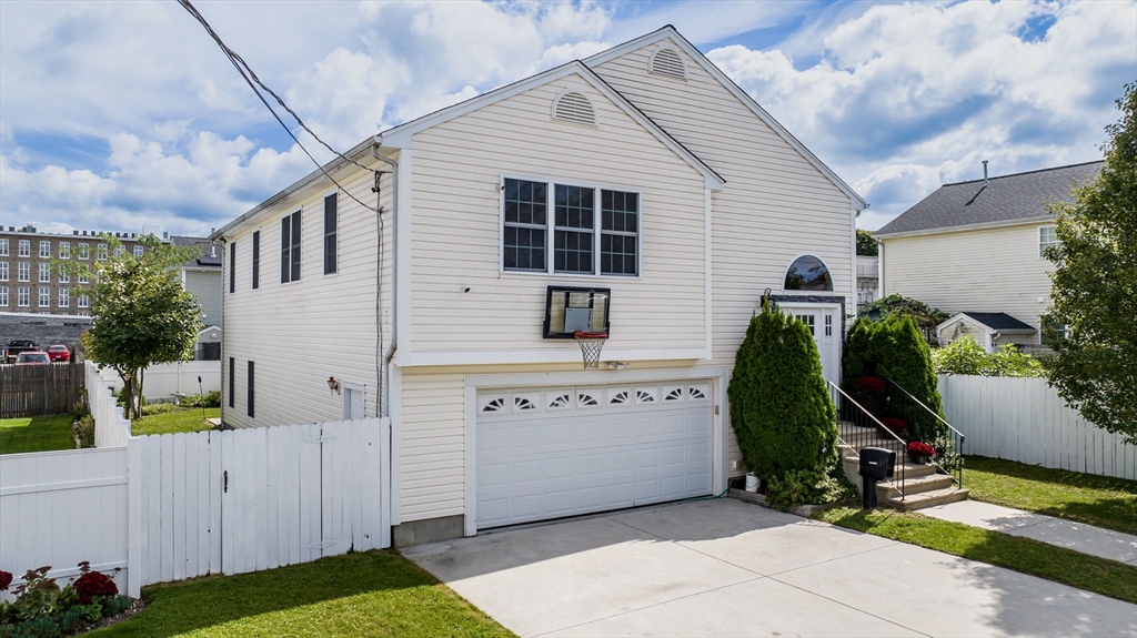 242 Tuttle Street Fall River, MA 02724 - Photo 2 of 27 Gallery Image 2