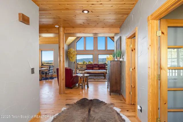 $1,649,000 | 138 W Forest, Star Valley Ranch, WY 83127