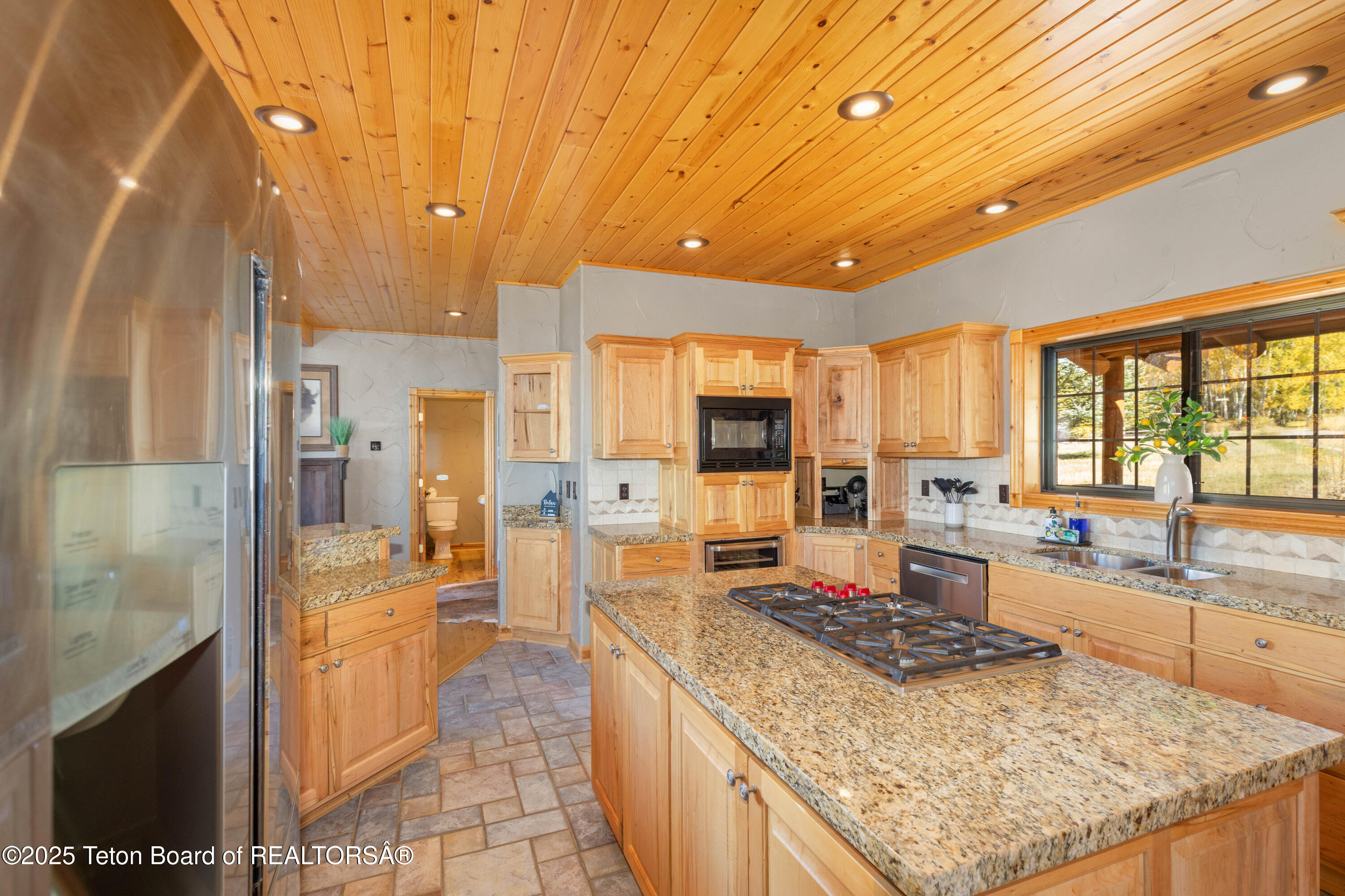 138 W Forest Star Valley Ranch, WY 83127 - Photo 27 of 71 138 W Forest_IMG_6850