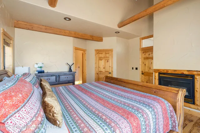 $1,649,000 | 138 W Forest, Star Valley Ranch, WY 83127