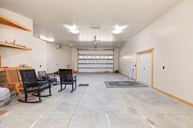 $1,649,000 | 138 W Forest, Star Valley Ranch, WY 83127