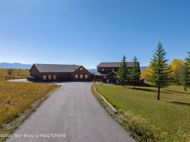 $1,649,000 | 138 W Forest, Star Valley Ranch, WY 83127