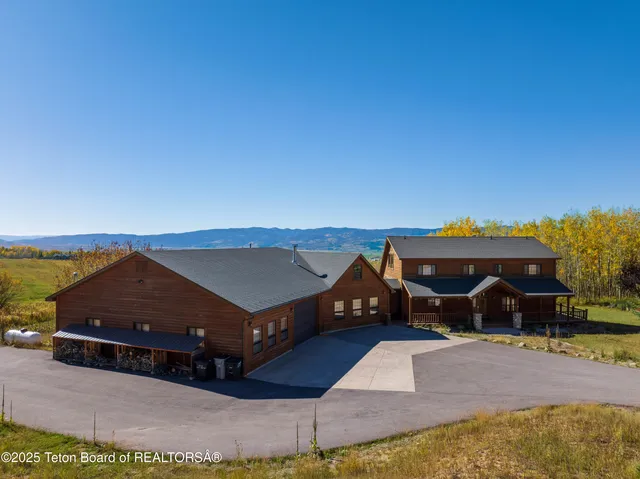$1,649,000 | 138 W Forest, Star Valley Ranch, WY 83127