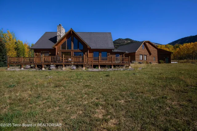 $1,649,000 | 138 W Forest, Star Valley Ranch, WY 83127
