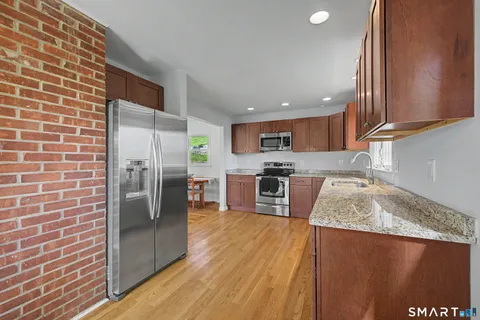 $585,000 | 11 Candlewood Springs Road, New Milford, CT 06776