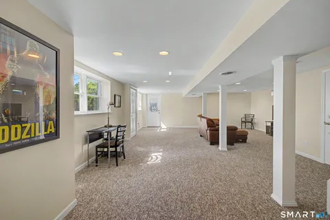 $585,000 | 11 Candlewood Springs Road, New Milford, CT 06776