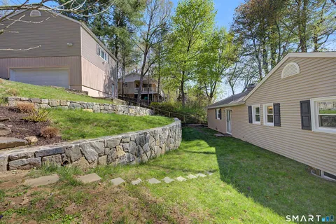 $585,000 | 11 Candlewood Springs Road, New Milford, CT 06776