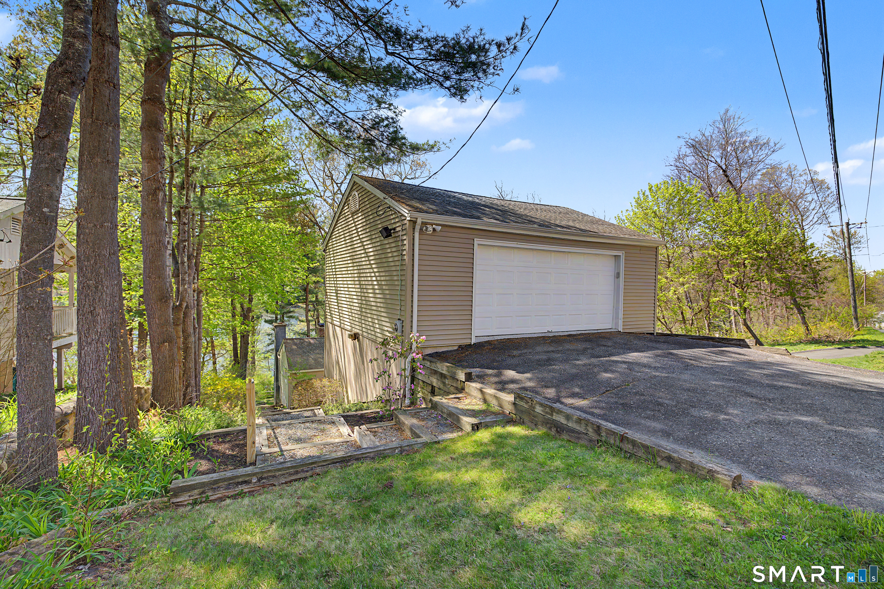11 Candlewood Springs Road New Milford, CT 06776 - Photo 28 of 35 a view of backyard of house with green space