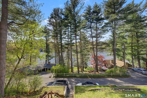 $585,000 | 11 Candlewood Springs Road, New Milford, CT 06776