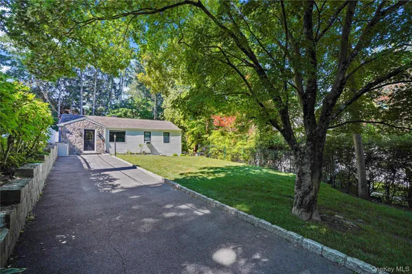 $685,000 | 80 Bischoff Avenue, Chappaqua, NY 10514