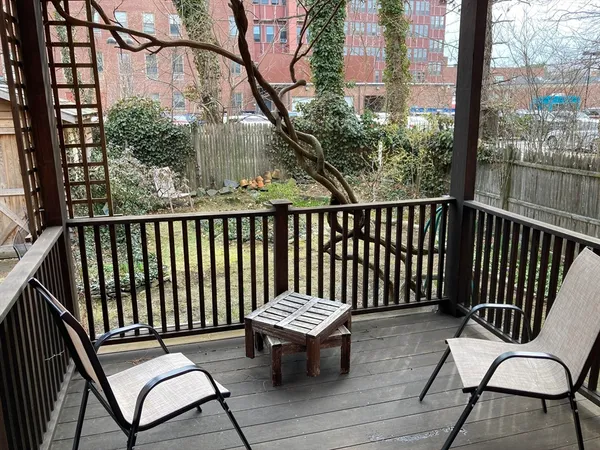 $4,200 | 39 Magnolia Avenue, Unit 1, Cambridge, MA 02138
