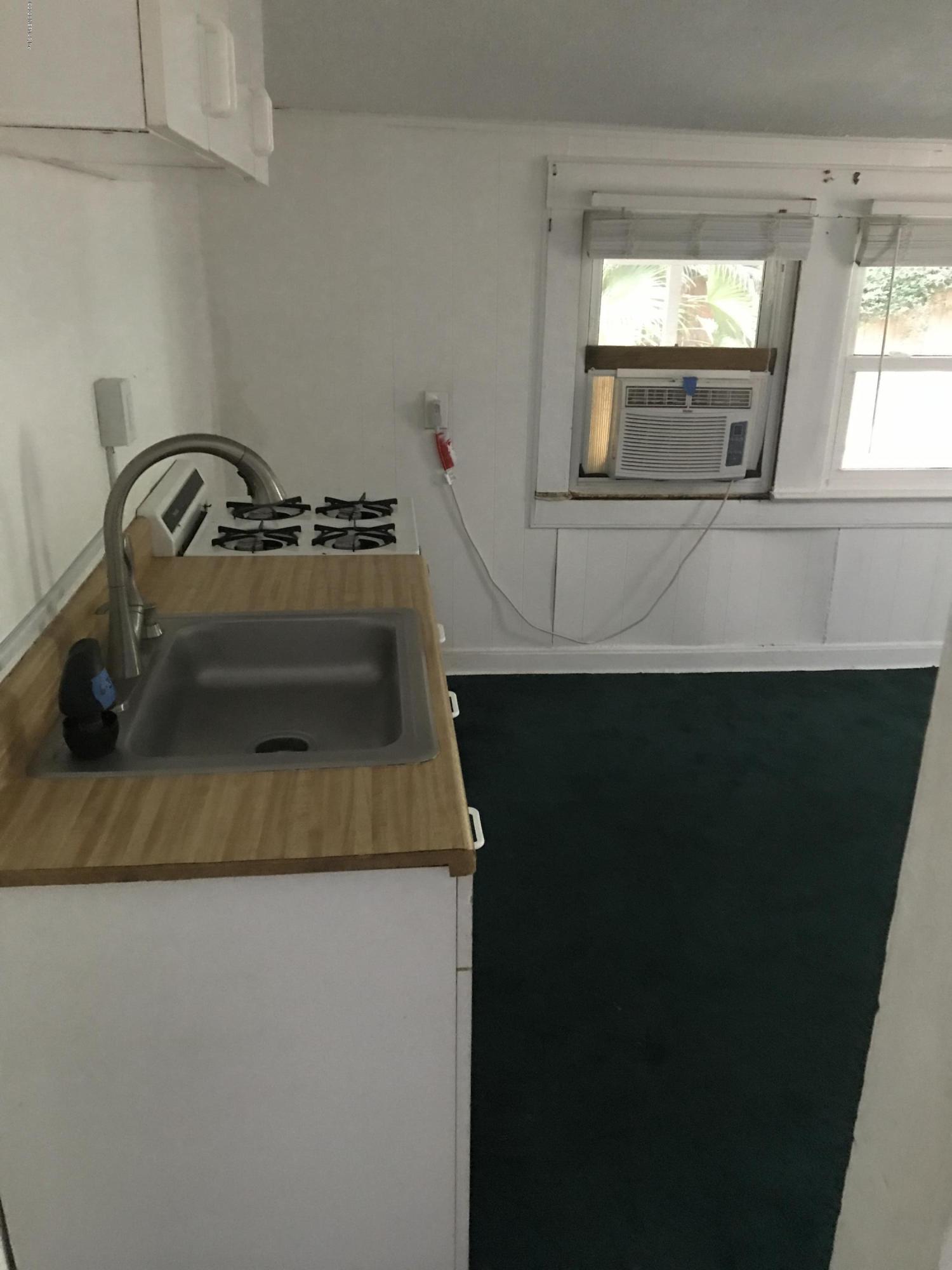 3036 Nain Road Jacksonville, FL 32207 - Photo 14 of 21 bungalow kitchen
