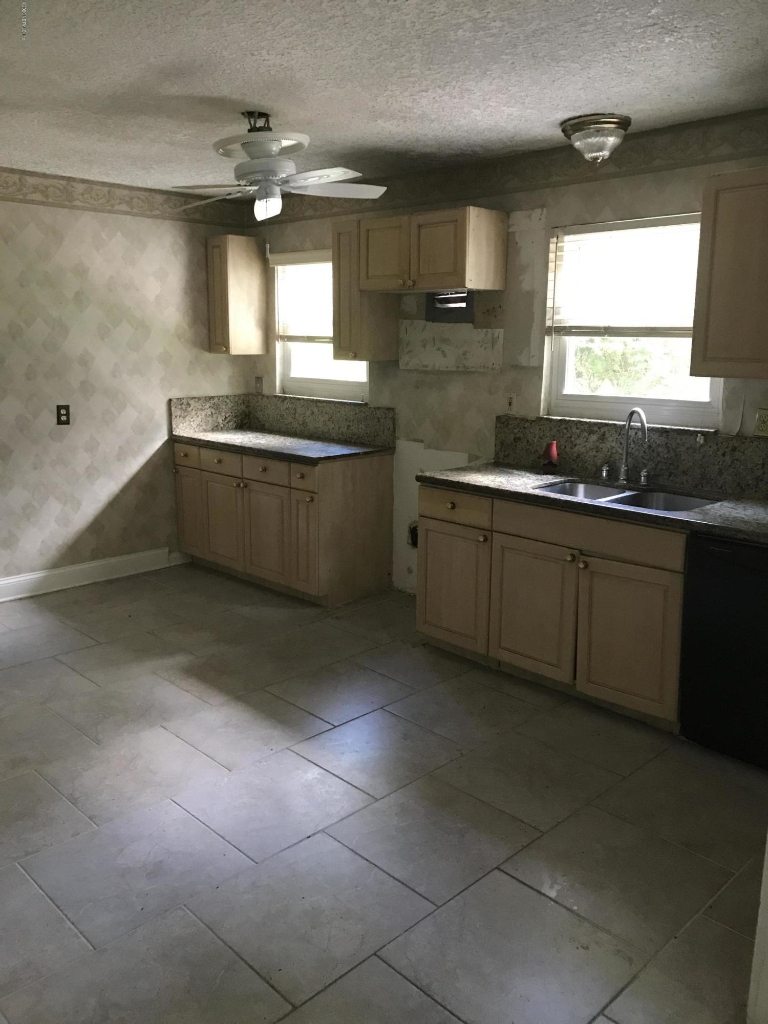 3036 Nain Road Jacksonville, FL 32207 - Photo 3 of 21 kitchen opp
