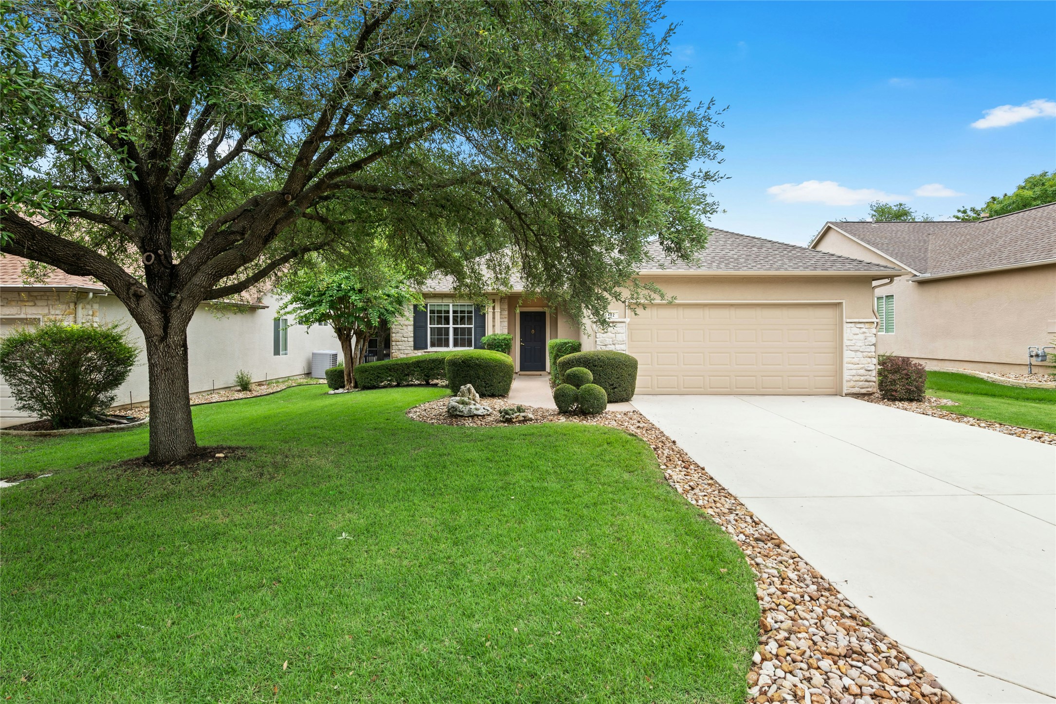 402 Colorado River Road Georgetown, TX 78633 - Photo 31 of 32 A charming Maverick floor plan home built by Del Webb with a gorgeous heritage oak tree accenting the front yard. Inside, you'll find crown molding and a freshly painted interior throughout!