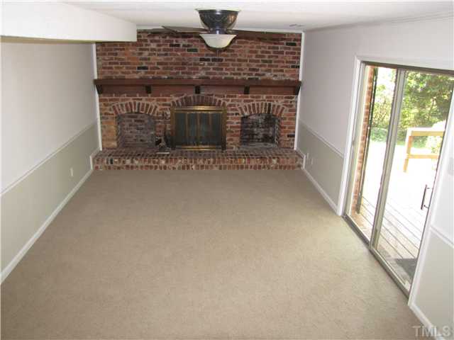 716 Merwin Road Raleigh, NC 27606 - Photo 13 of 24
