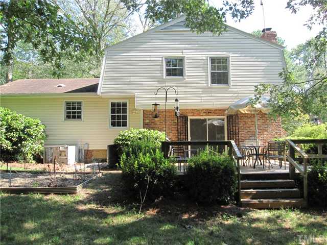 716 Merwin Road Raleigh, NC 27606 - Photo 2 of 24