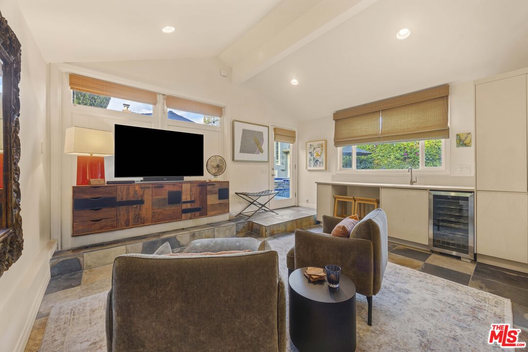 2219 Silver Ridge Avenue Los Angeles, CA 90039 - Photo 18 of 20 Gallery Image 18