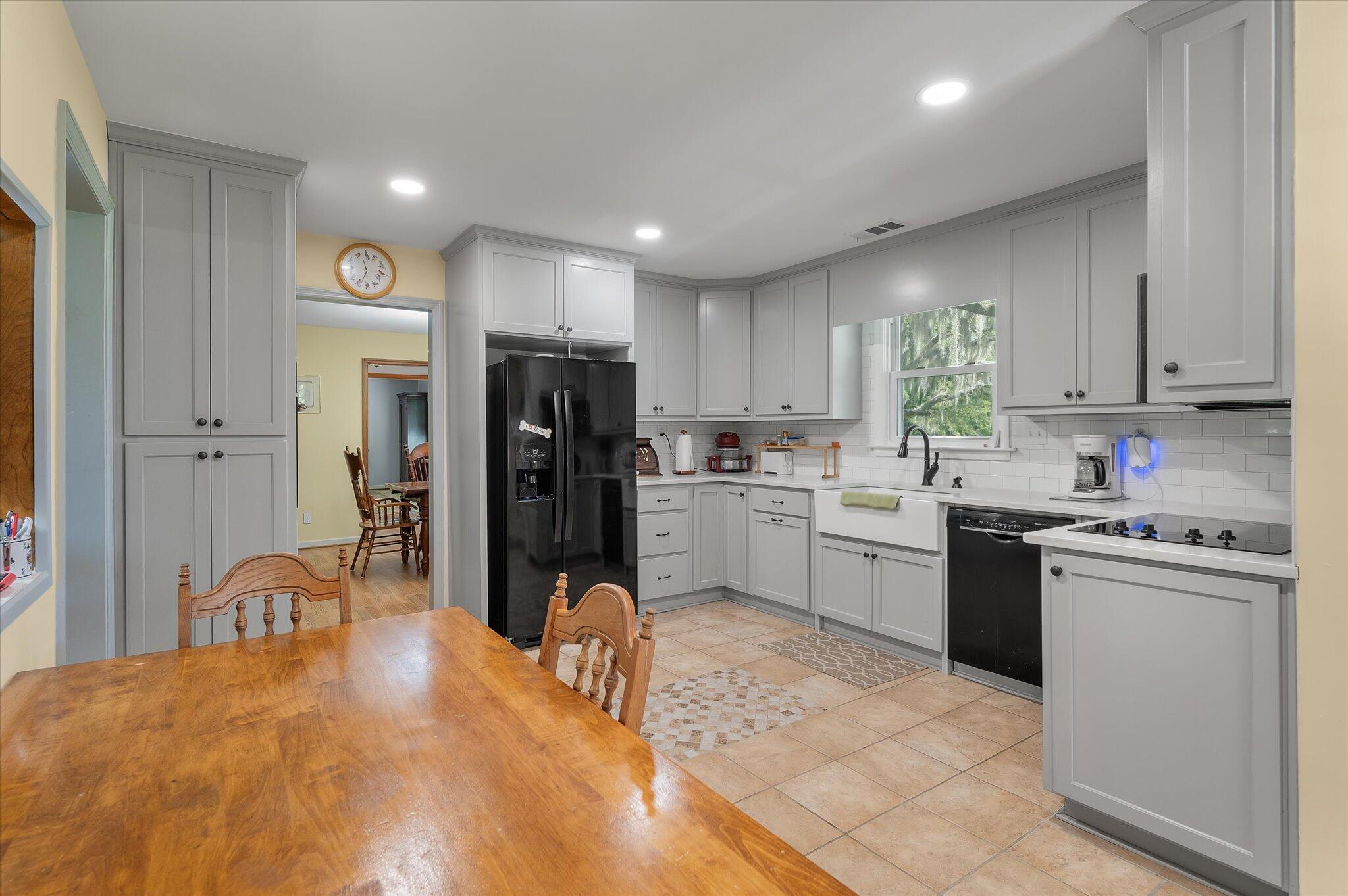 4715 Highway 165 Meggett, SC 29449 - Photo 3 of 46 12-4715 Hwy 165_i_Lowcountry_Exposure-19