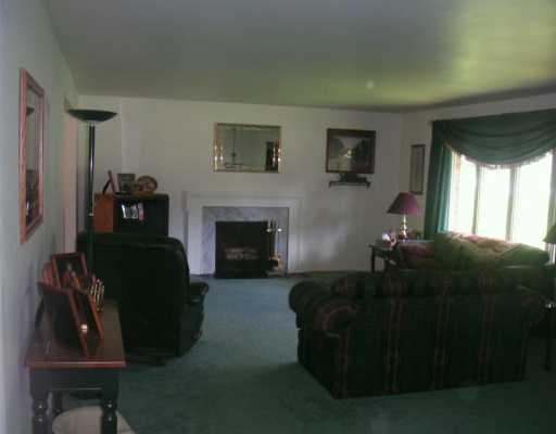 1863 Red Coach Road Allison Park, PA 15101 - Photo 2 of 8 Gallery Image 2