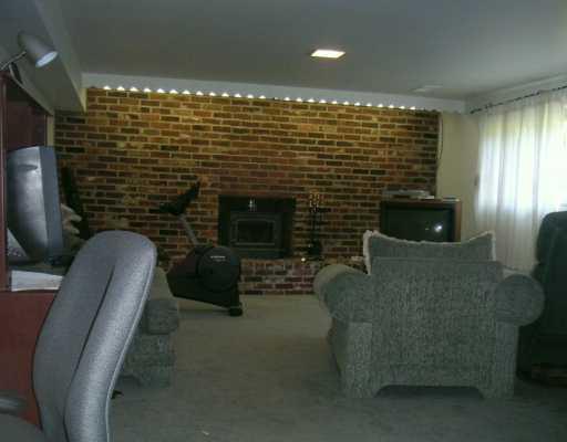 1863 Red Coach Road Allison Park, PA 15101 - Photo 7 of 8 Gallery Image 7