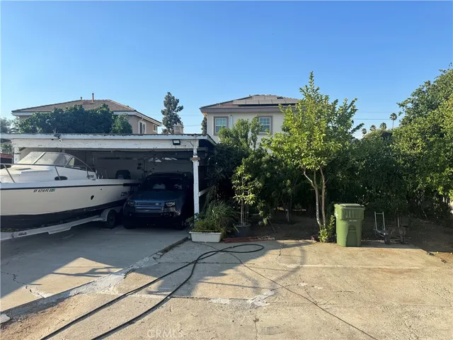 a view of a car garage