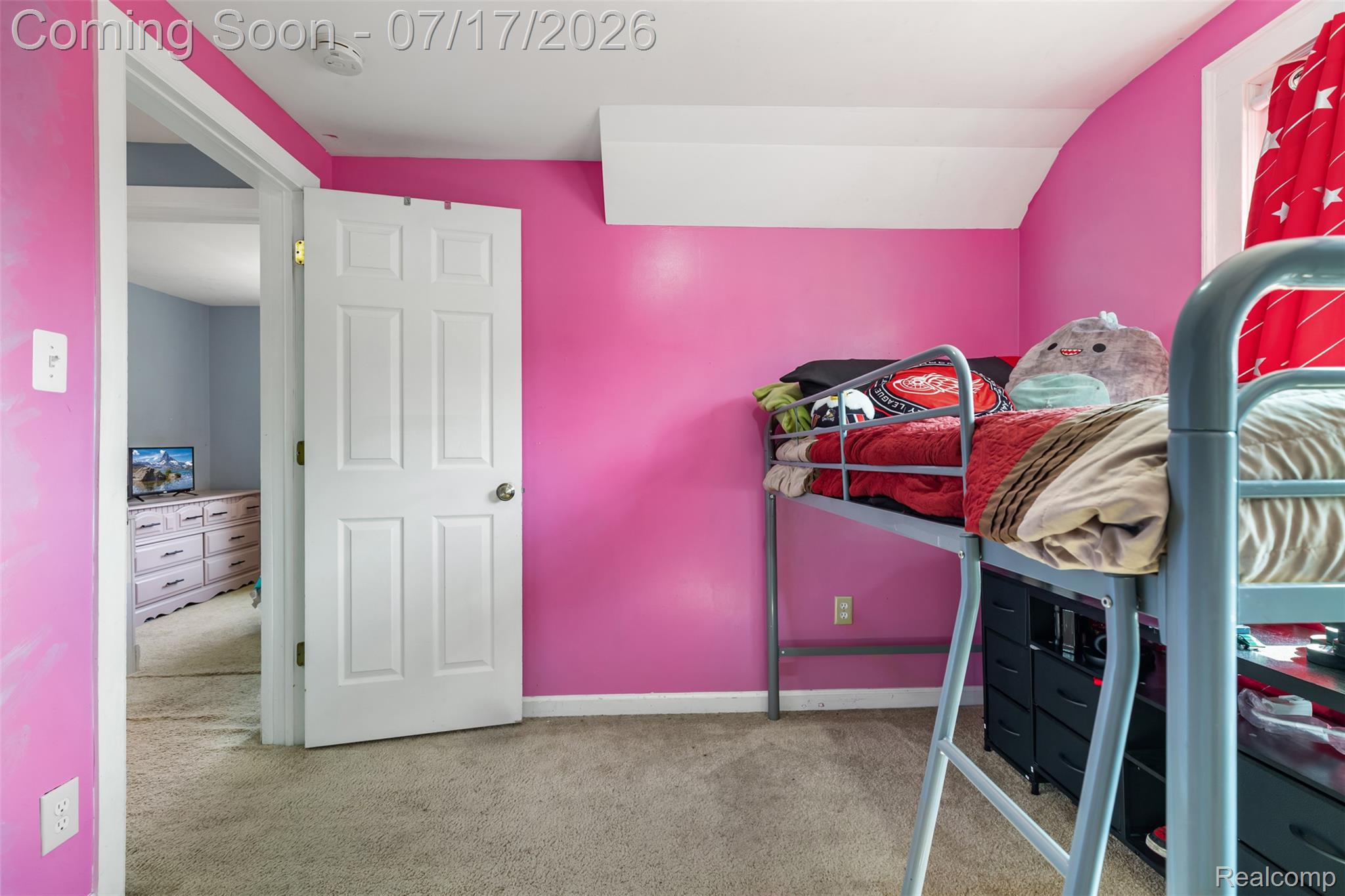 34604 Chestnut Street Wayne, MI 48184 - Photo 19 of 35 083.jpg