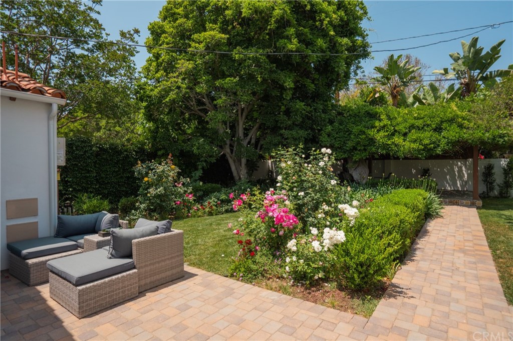 2159 Lorain Road San Marino, CA 91108 - Photo 41 of 42 a view of a couches in the patio with a small yard