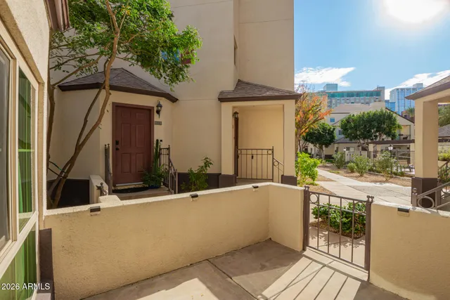 a house view with a outdoor space