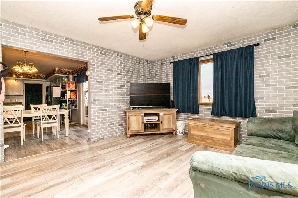 14689 Harris Road Defiance, OH 43512 - Photo 23 of 35 Gallery Image 23