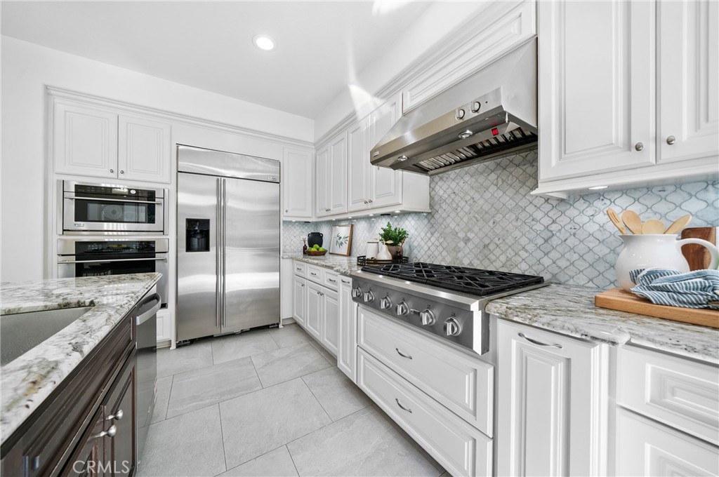 2 Conifer Irvine, CA 92620 - Photo 13 of 60