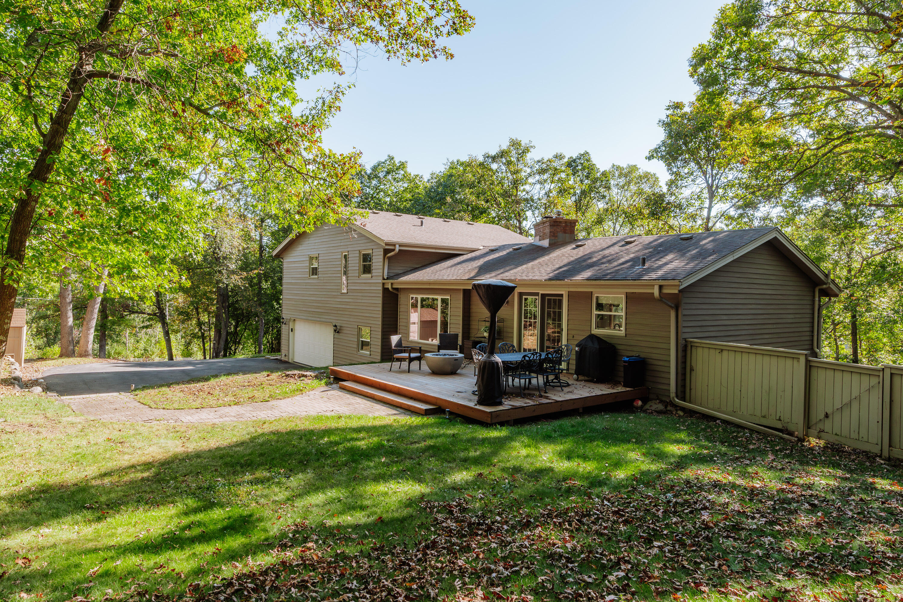 715 Lochtyn Ridge Wales, WI 53183 - Photo 2 of 59 715 Lochtyn Ridge46