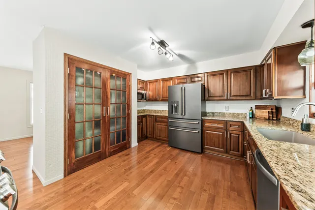 $549,900 | 715 Lochtyn Ridge, Wales, WI 53183