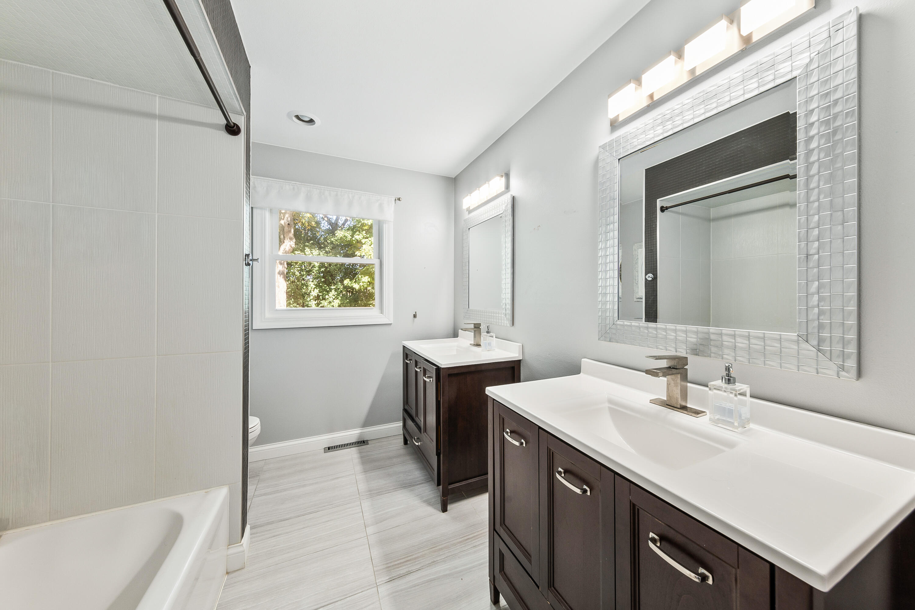 715 Lochtyn Ridge Wales, WI 53183 - Photo 27 of 59 715 Lochtyn Ridge26